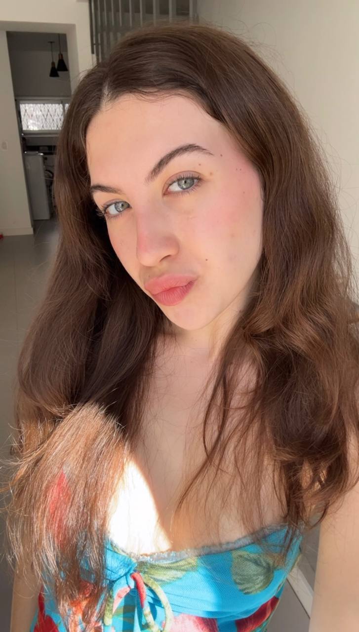 Nude girl Amber in Vijayawada