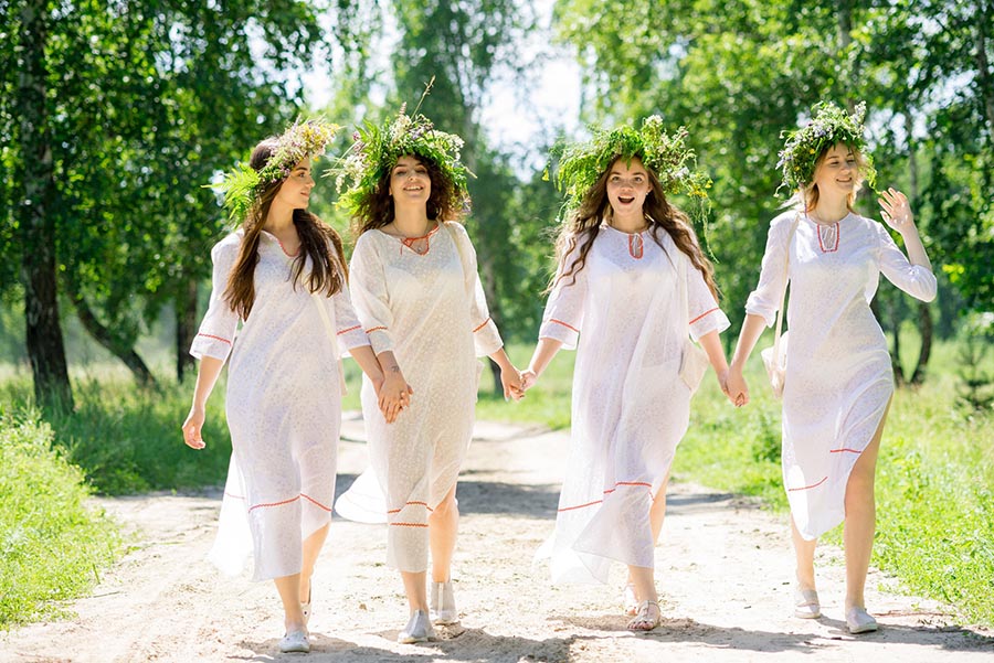 Slavic girls in Vijayawada