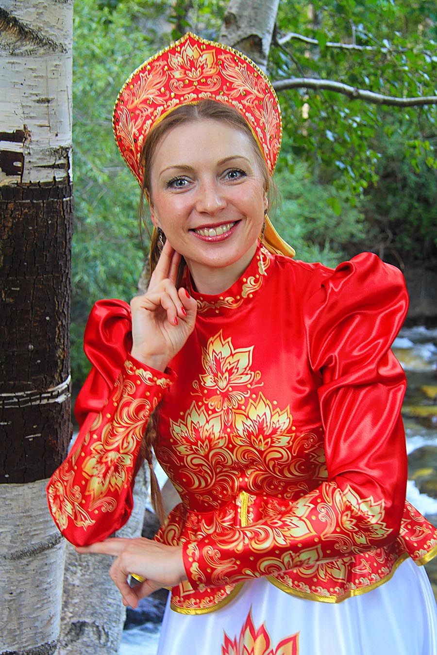 Women in Slavic costumes in Vijayawada